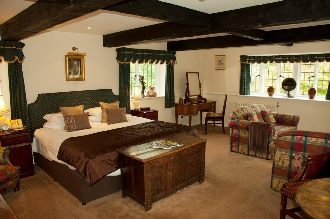 Ghyll Manor Country Hotel Horsham Exterior photo