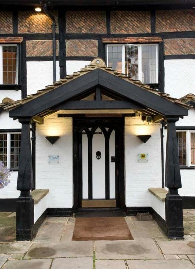 Ghyll Manor Country Hotel Horsham Exterior photo
